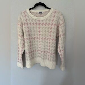 525 America Pink and Cream Houndstooth Crew Neck Sweater Size Medium